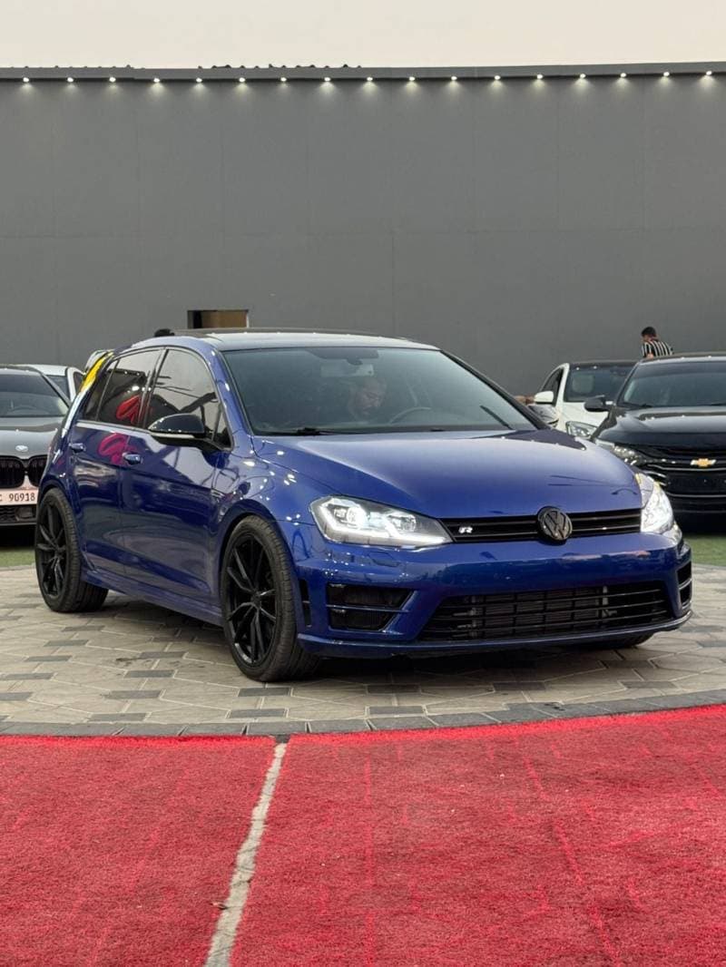 2016 Volkswagen Golf R thumbnail 6
