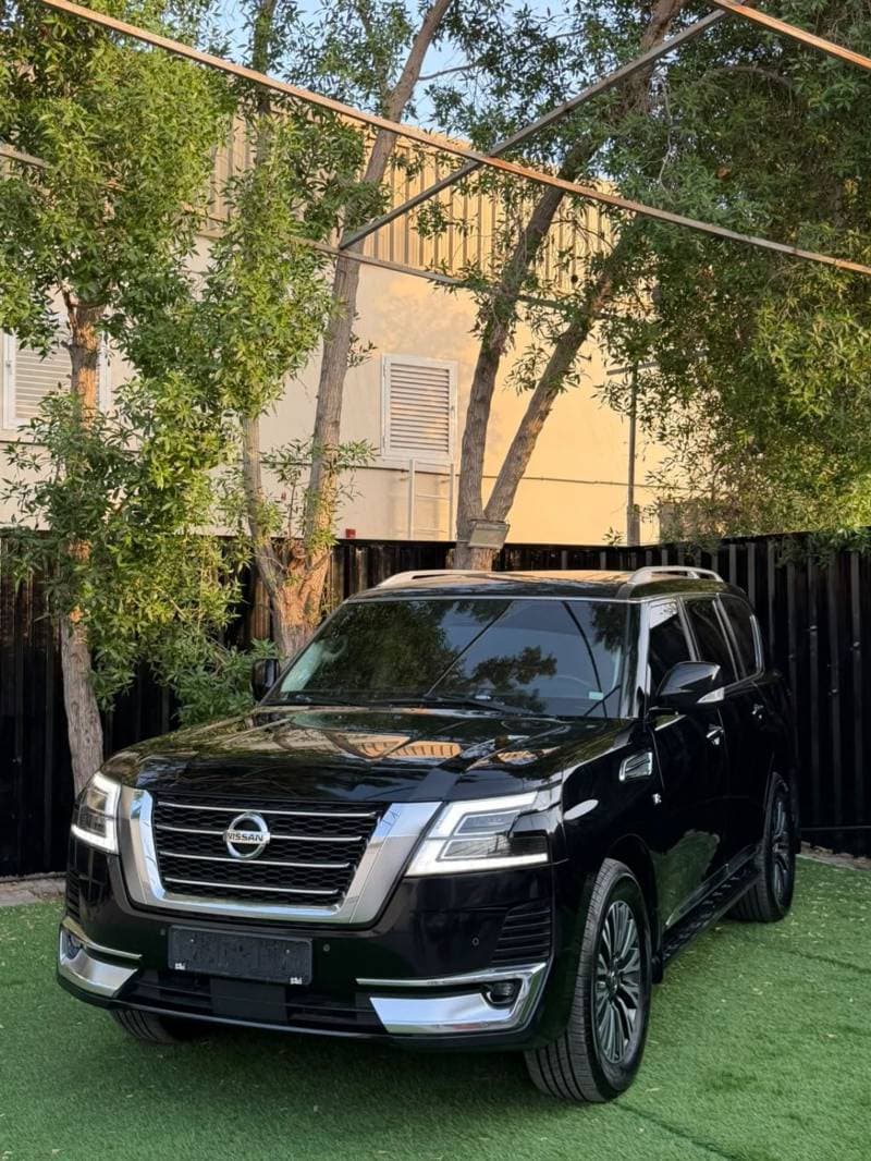 2021 Nissan Patrol LE TITANIUM thumbnail 2