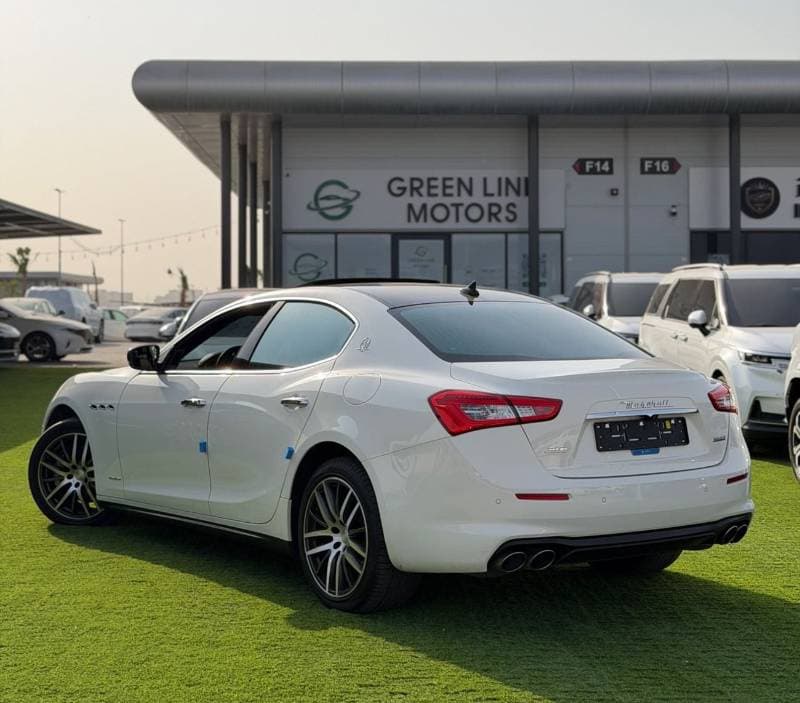 2018 Maserati Ghibli S Q4 GRANLUSSO thumbnail 4