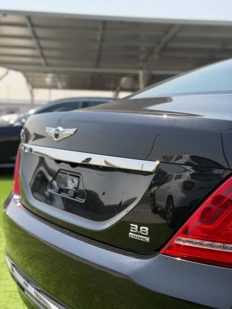 2018 Genesis EQ900 Premium Luxury thumbnail 6