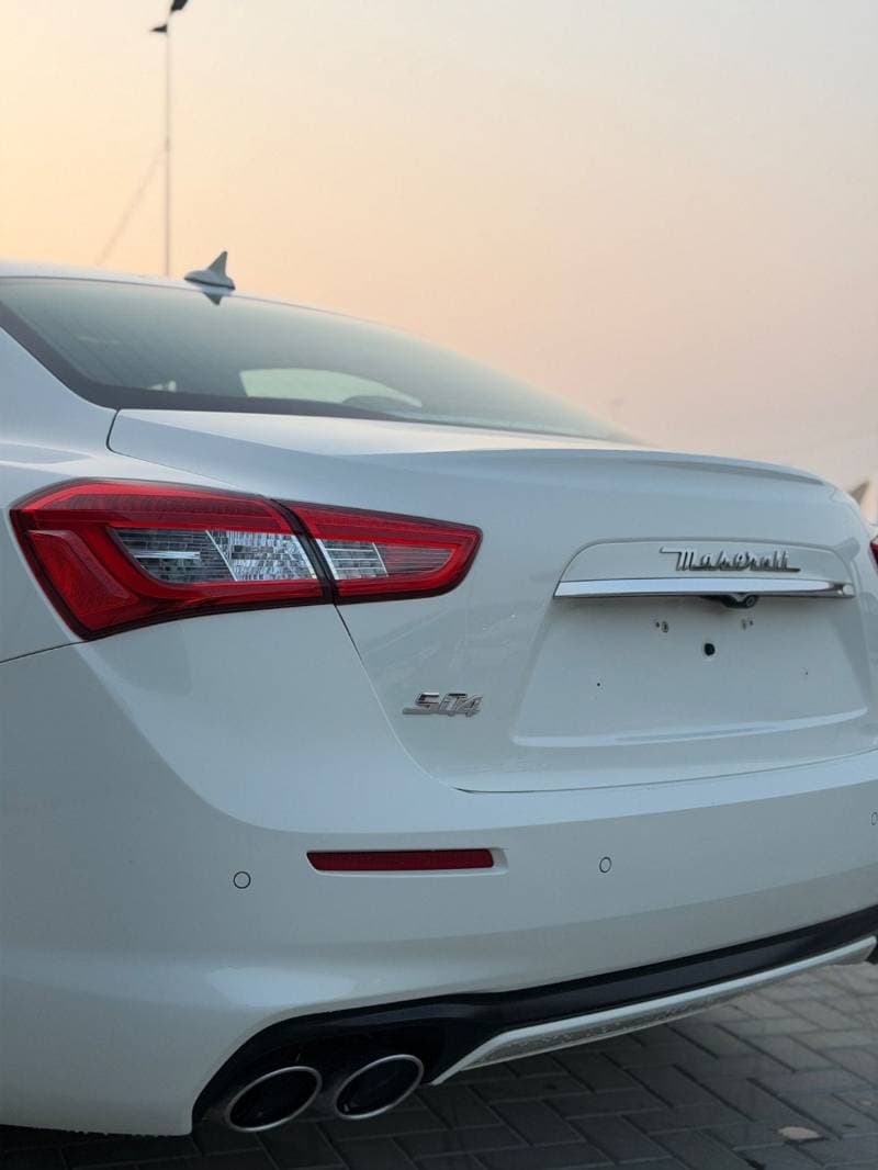 2018 Maserati Ghibli S Q4 GRANLUSSO thumbnail 6