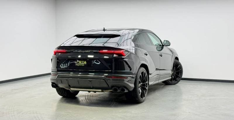 2020 Lamborghini Urus STANDARD thumbnail 6
