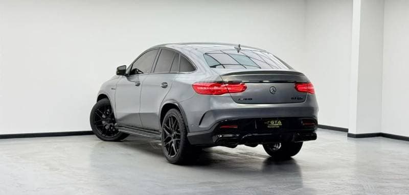 2016 Mercedes Benz GLE 63 AMG S thumbnail 4