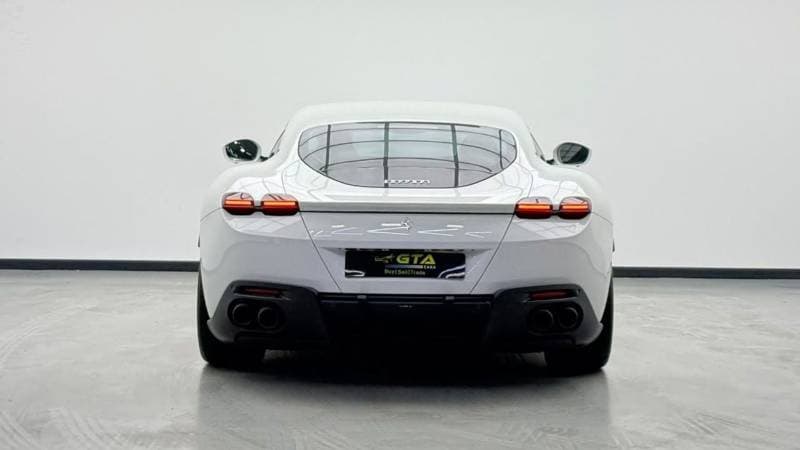 2023 Ferrari Roma STANDARD thumbnail 5