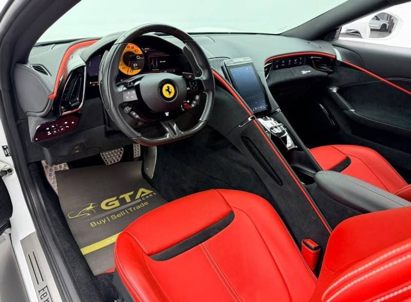 2023 Ferrari Roma STANDARD thumbnail 8