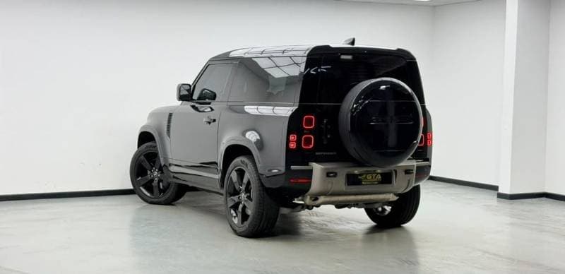2025 Land Rover Defender 90 X DYNAMIC HSE P400 thumbnail 4