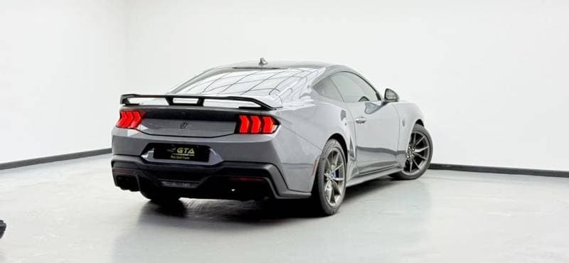 2024 Ford Mustang DARK HORSE PREMIUM thumbnail 4