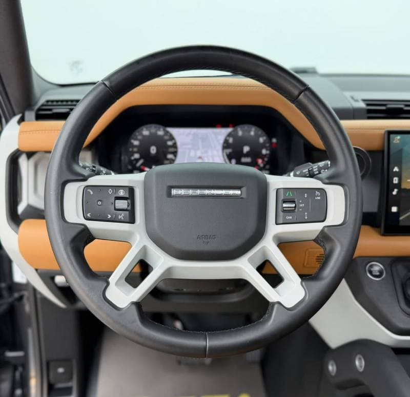 2024 Land Rover Defender 110 HSE P400 thumbnail 7