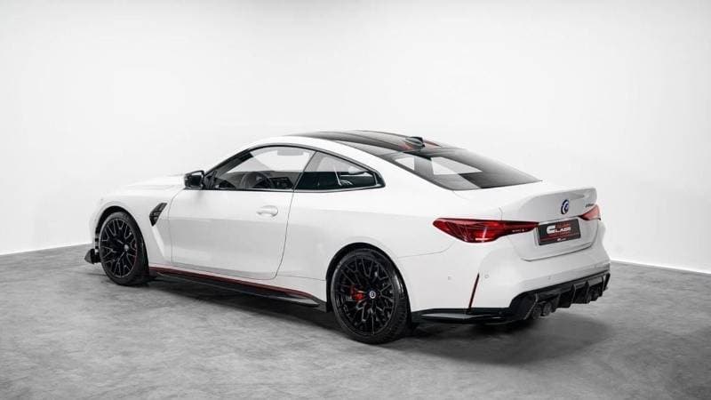 2023 BMW M4 CSL thumbnail 2