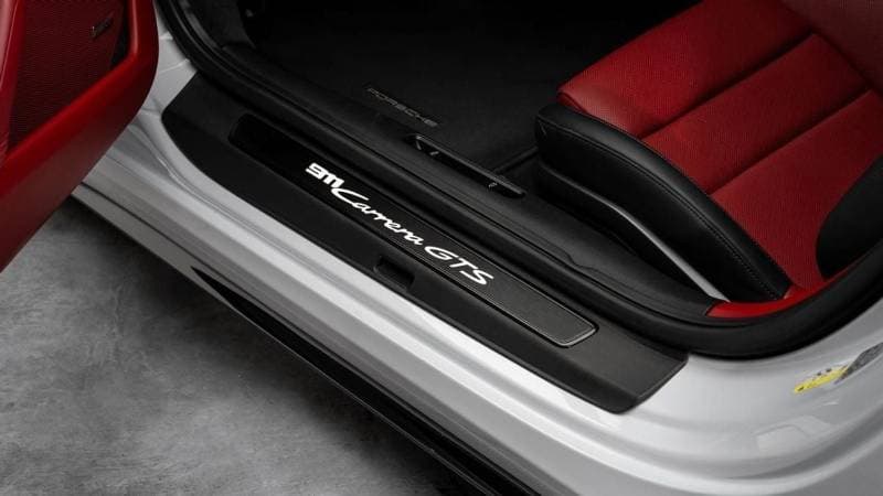2026 Porsche 911 CARRERA GTS thumbnail 7
