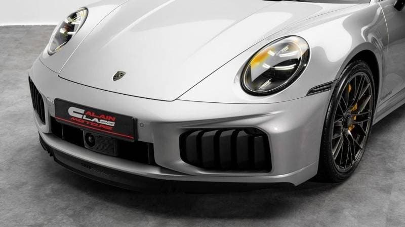 2026 Porsche 911 TURBO S thumbnail 5