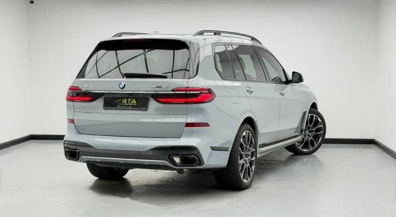 2025 BMW X7 XDRIVE40i M SPORT PRO thumbnail 4