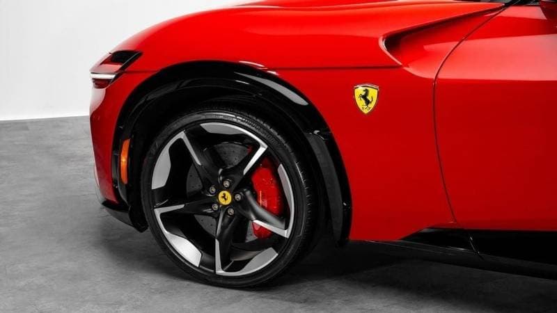 2025 Ferrari Purosangue STANDARD thumbnail 4