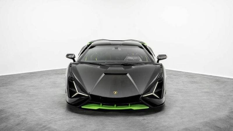 2021 Lamborghini Sian STANDARD thumbnail 3