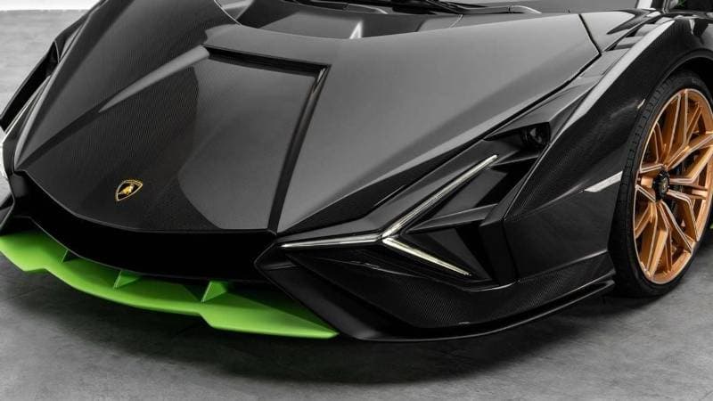 2021 Lamborghini Sian STANDARD thumbnail 5