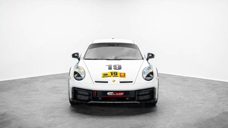2023 Porsche 911 DAKAR thumbnail 3