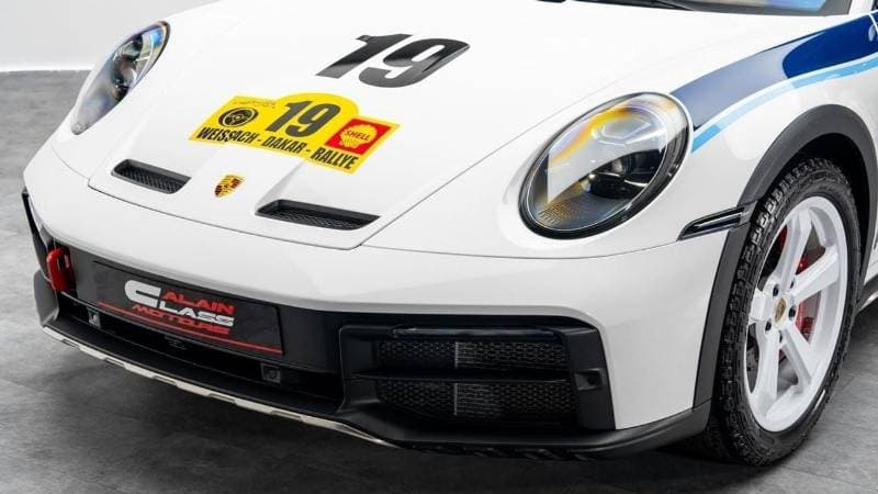 2023 Porsche 911 DAKAR thumbnail 5