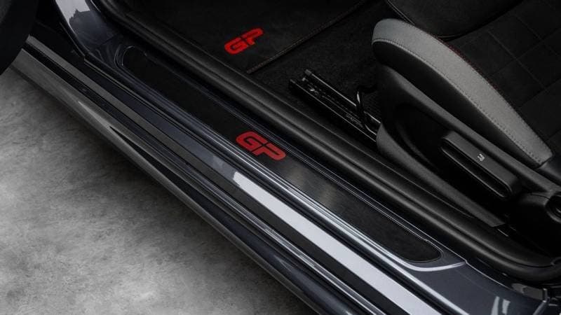 2021 Mini John Cooper Works thumbnail 8