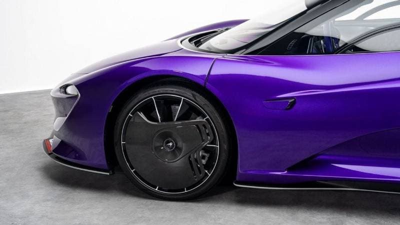 2020 McLaren Speedtail STANDARD thumbnail 4
