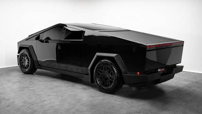 2024 Tesla Cybertruck FOUNDATION SERIES CYBERBEAST thumbnail 2