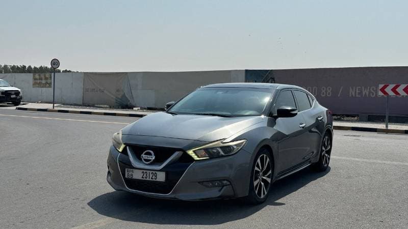 2016 Nissan Maxima SL thumbnail 3