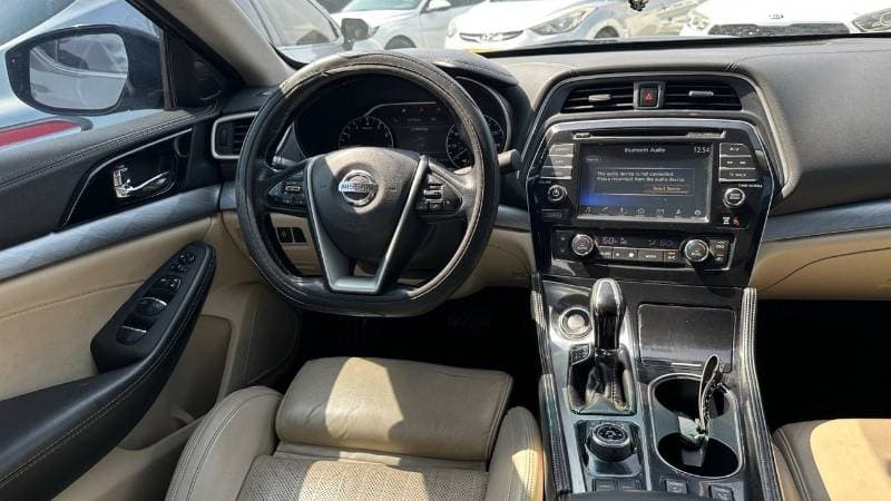 2016 Nissan Maxima SL thumbnail 6