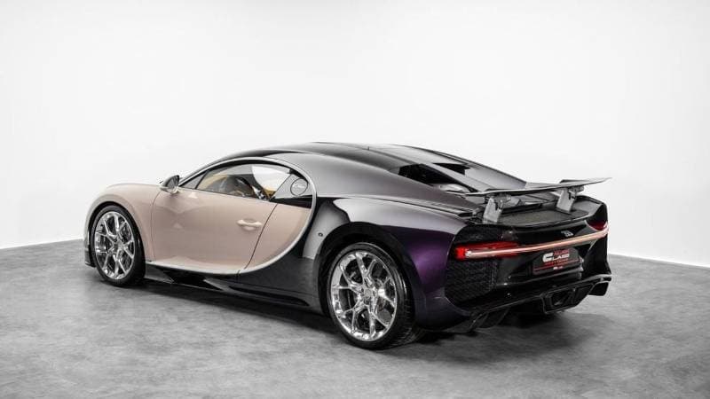 2018 Bugatti Chiron STANDARD thumbnail 2