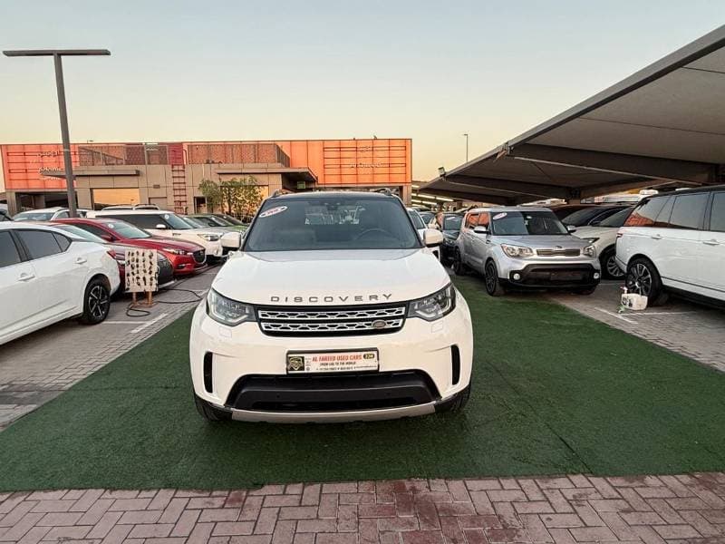 2018 Land Rover Discovery HSE thumbnail 2