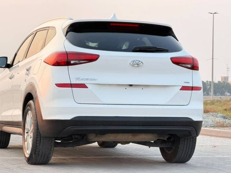 2019 Hyundai Tucson GL MID thumbnail 5