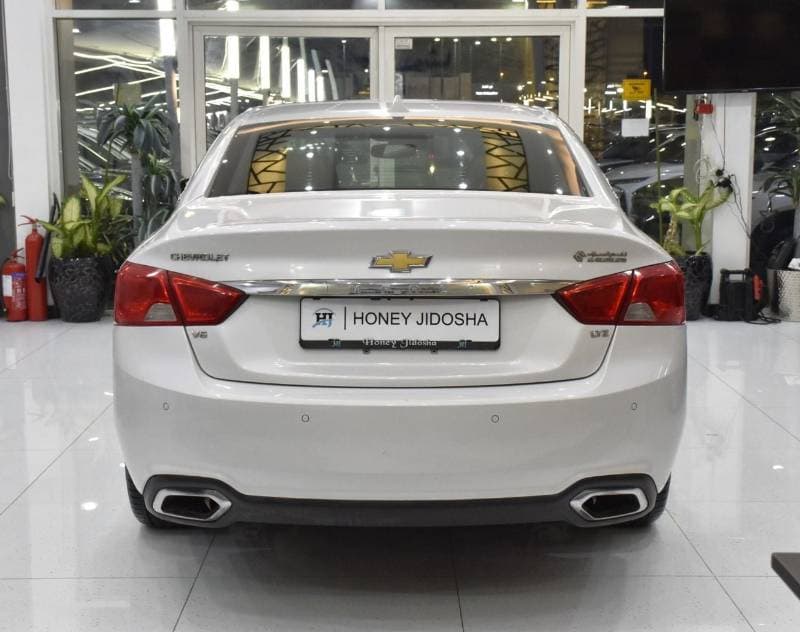 2016 Chevrolet Impala LTZ thumbnail 5