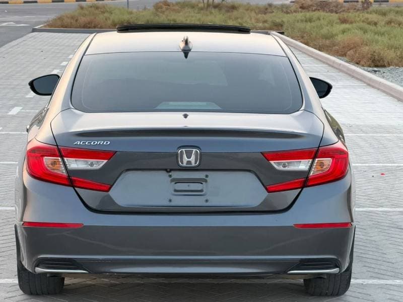 2018 Honda Accord EX L thumbnail 8
