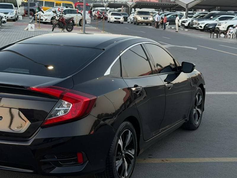 2018 Honda Civic EXI thumbnail 5