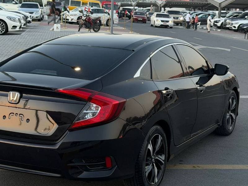 2018 Honda Civic EXI thumbnail 8