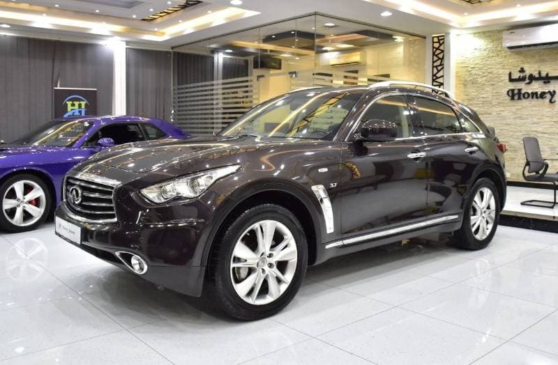 2016 Infiniti QX70 EXCELLENCE thumbnail 3