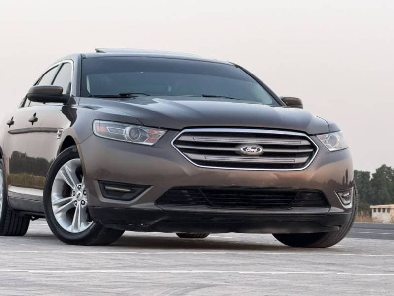 2015 Ford Taurus SEL thumbnail 7