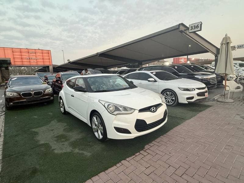2016 Hyundai Veloster GLS SR thumbnail 2