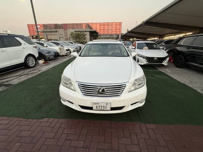 2011 Lexus LS460 LWB 5ST thumbnail 2