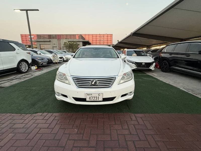 2011 Lexus LS460 LWB 5ST thumbnail 4