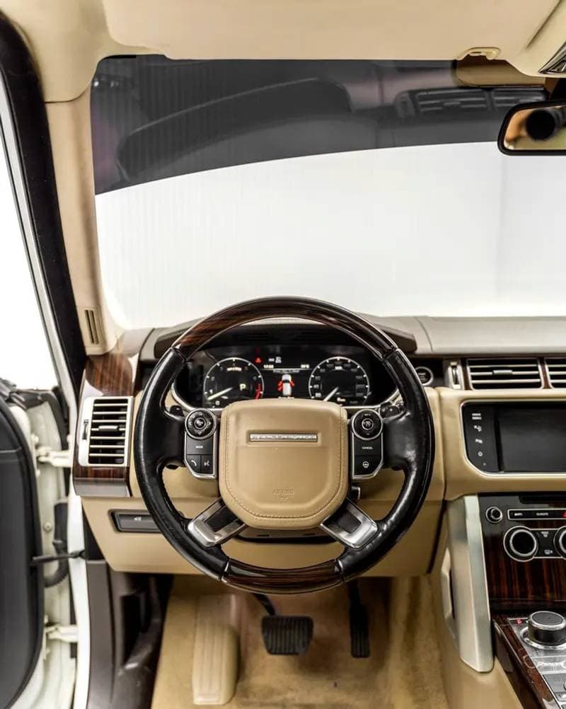 2015 Land Rover Range Rover HSE thumbnail 7