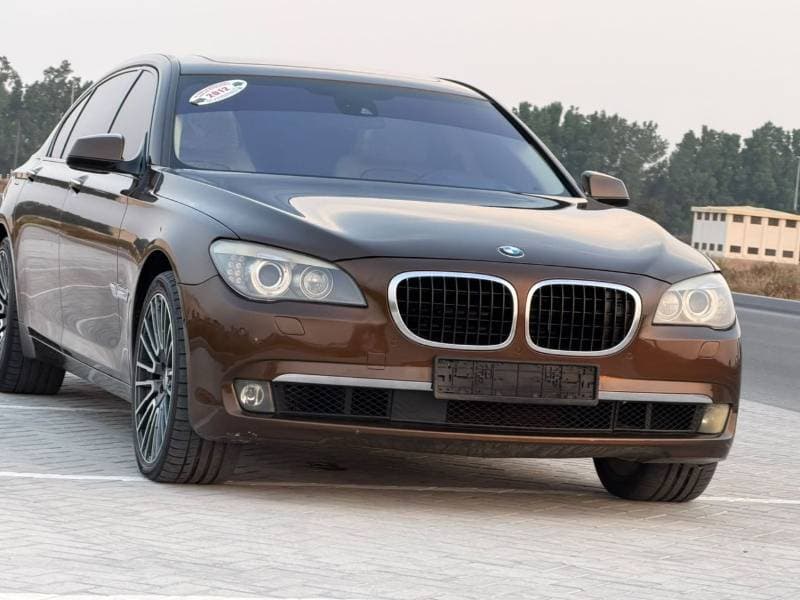 2012 BMW 750Li EXCLUSIVE thumbnail 2