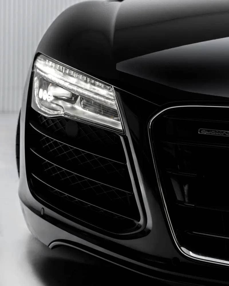 2015 Audi R8 FSI thumbnail 6