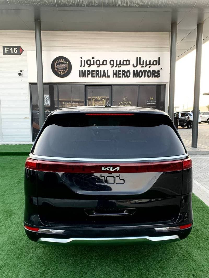2022 Kia Carnival EX thumbnail 3