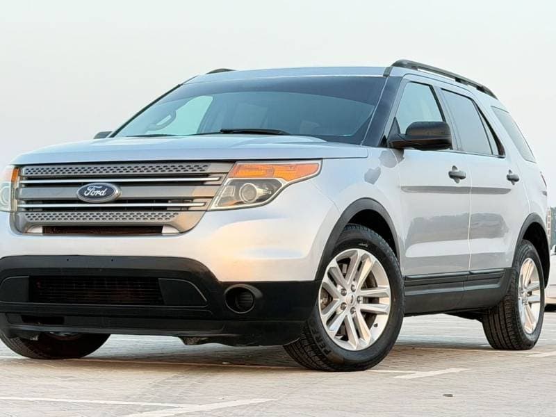 2014 Ford Explorer XLT thumbnail 2