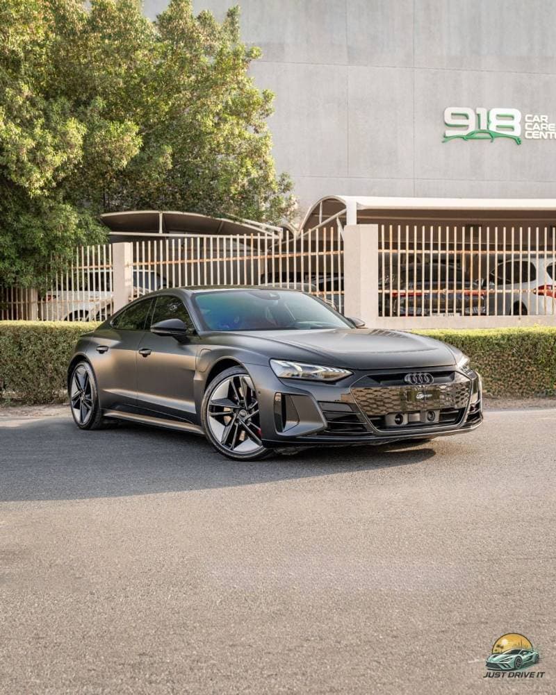 2023 Audi e tron GT RS