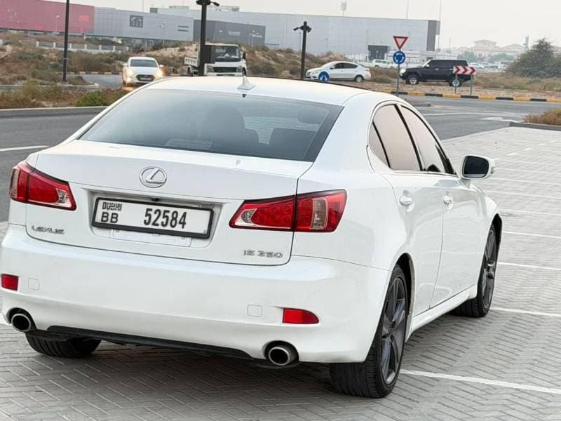 2012 Lexus IS250 PREMIER thumbnail 8