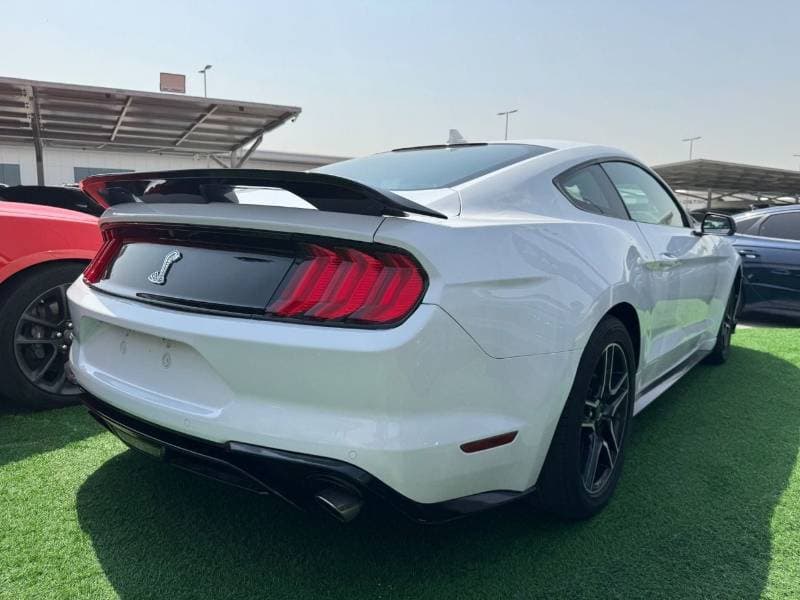 2022 Ford Mustang STANDARD thumbnail 7