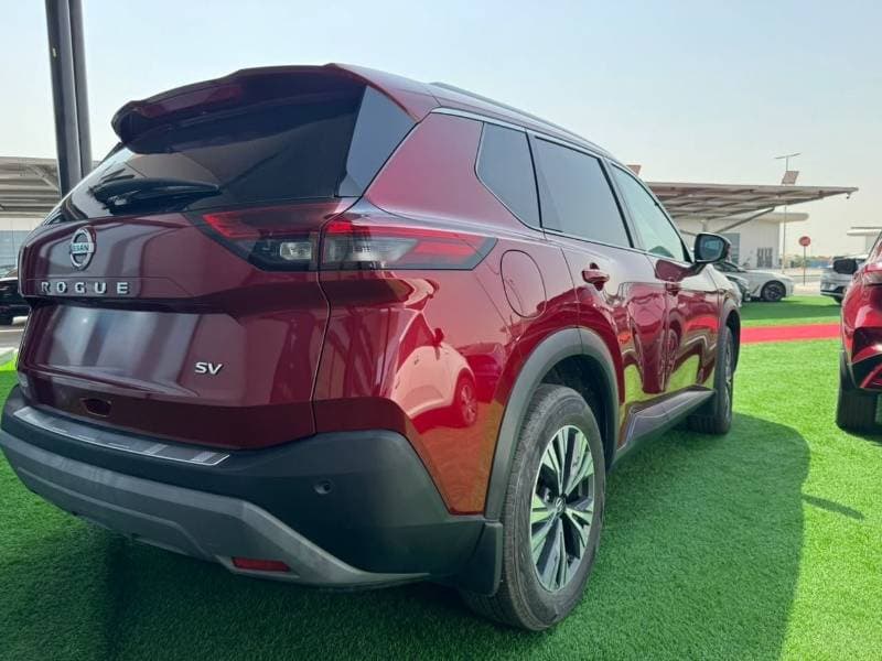 2021 Nissan Rogue SV thumbnail 5