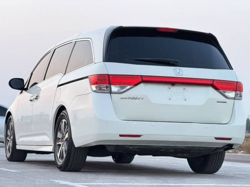 2016 Honda Odyssey TOURING thumbnail 7