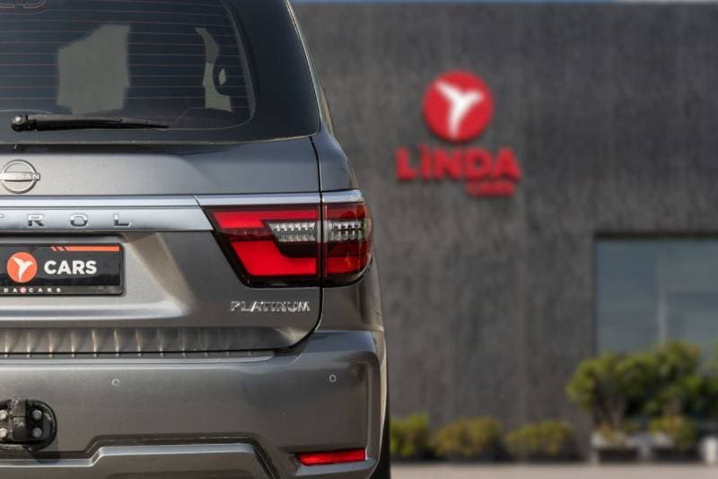2022 Nissan Patrol SE PLATINUM CITY thumbnail 5
