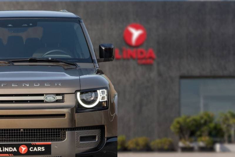2024 Land Rover Defender 110 X DYNAMIC SE P300 thumbnail 3